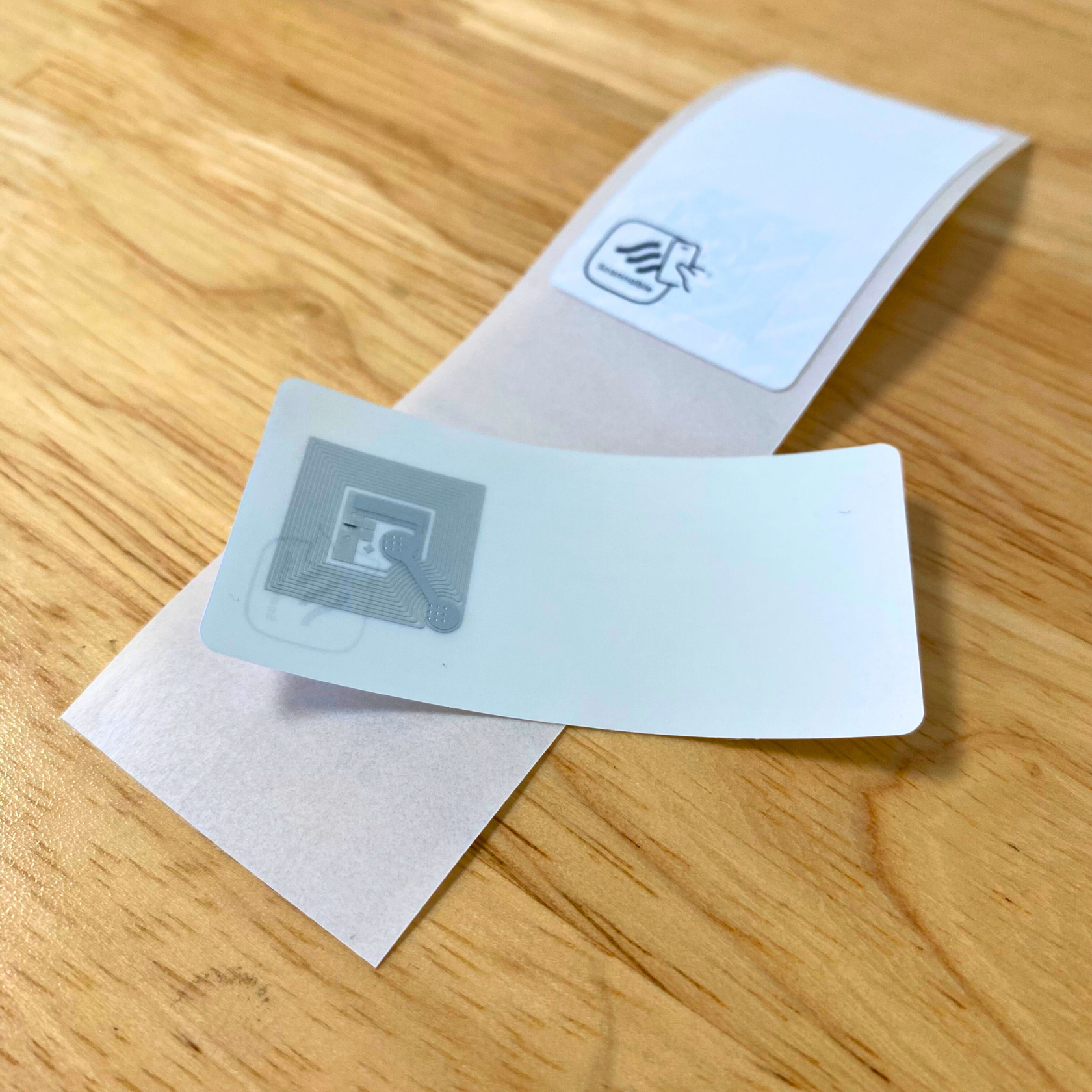 Rope Label NFC 30mm x 60mm (1000 Reel) – Scannable